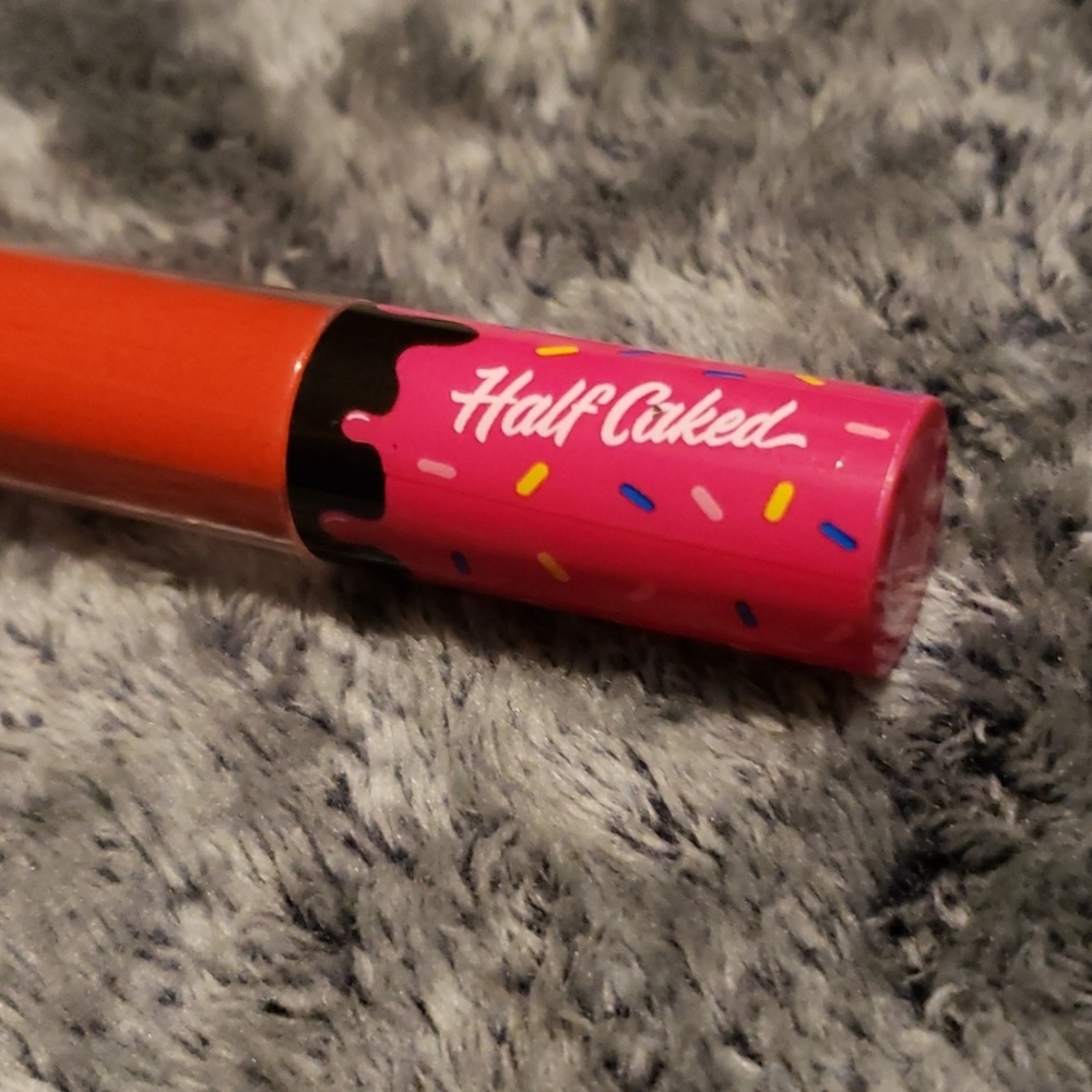 Halfcaked liquidlipstick